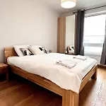 Concierge Chrzanowskiego Apartman *